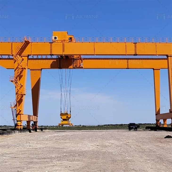 Grúas de pórtico montadas en ferrocarril