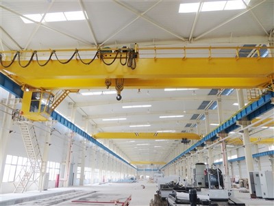 Empresa de grúas aéreas